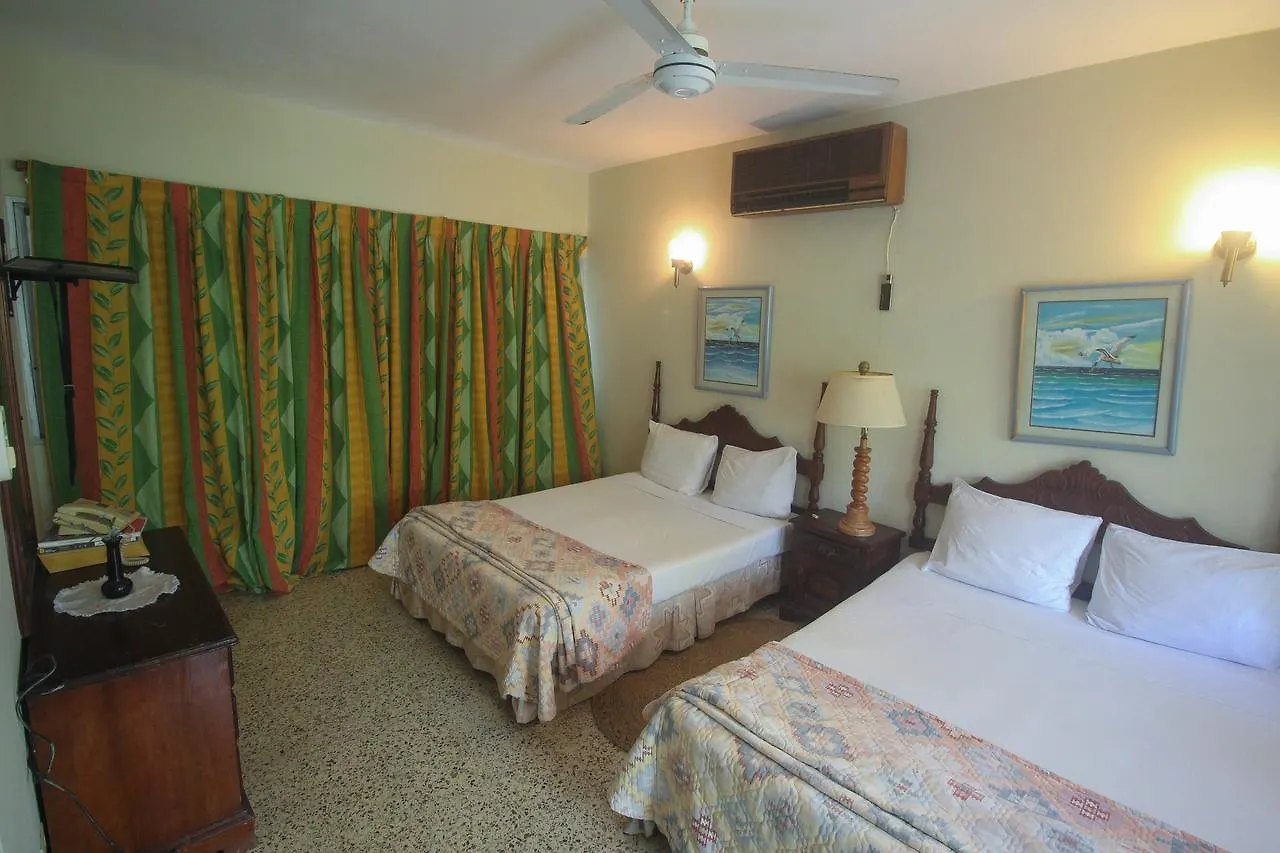 Sahara Hostel Μοντέγκο Μπέυ Τζαμάικα