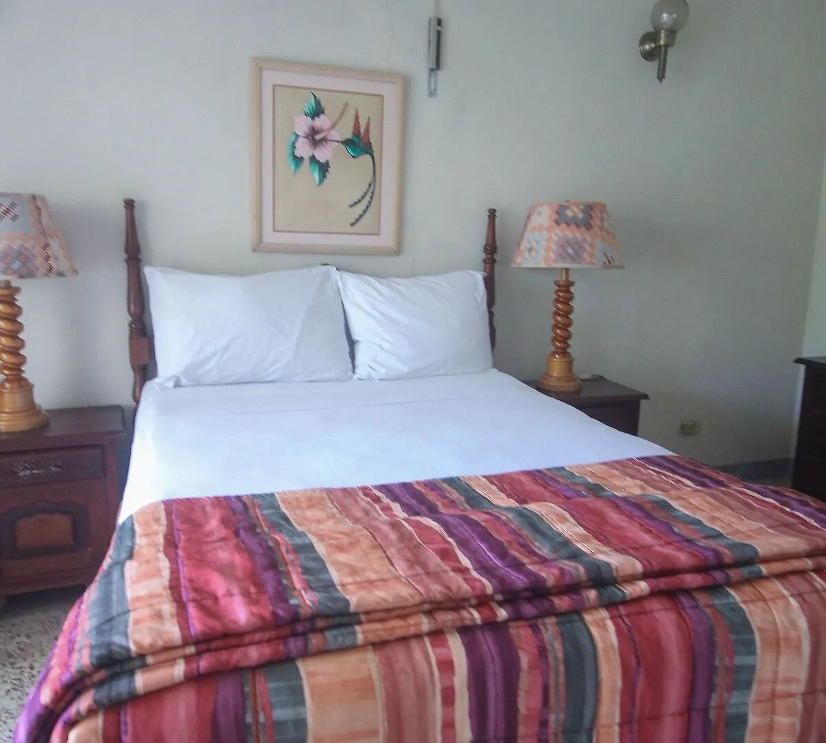 Sahara Hostel Μοντέγκο Μπέυ