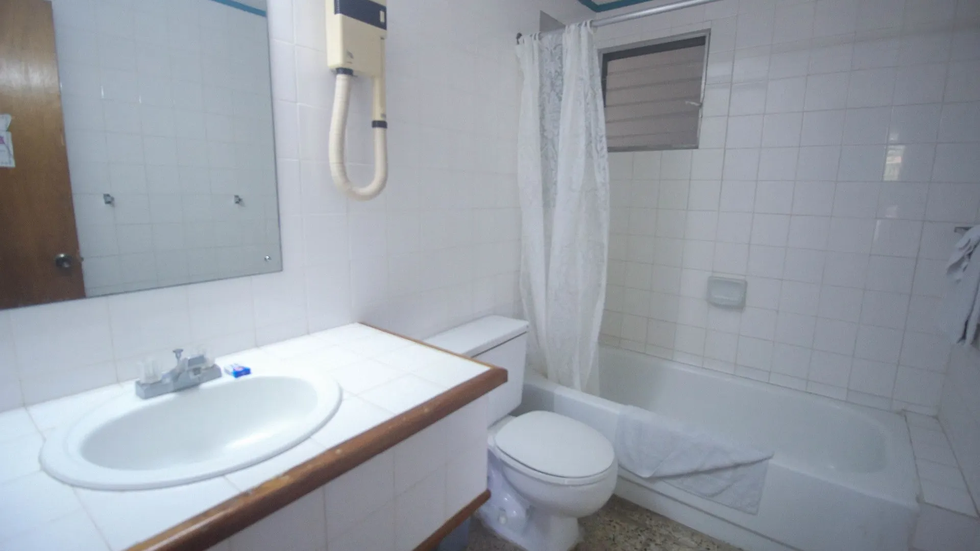 Sahara Hostel Μοντέγκο Μπέυ