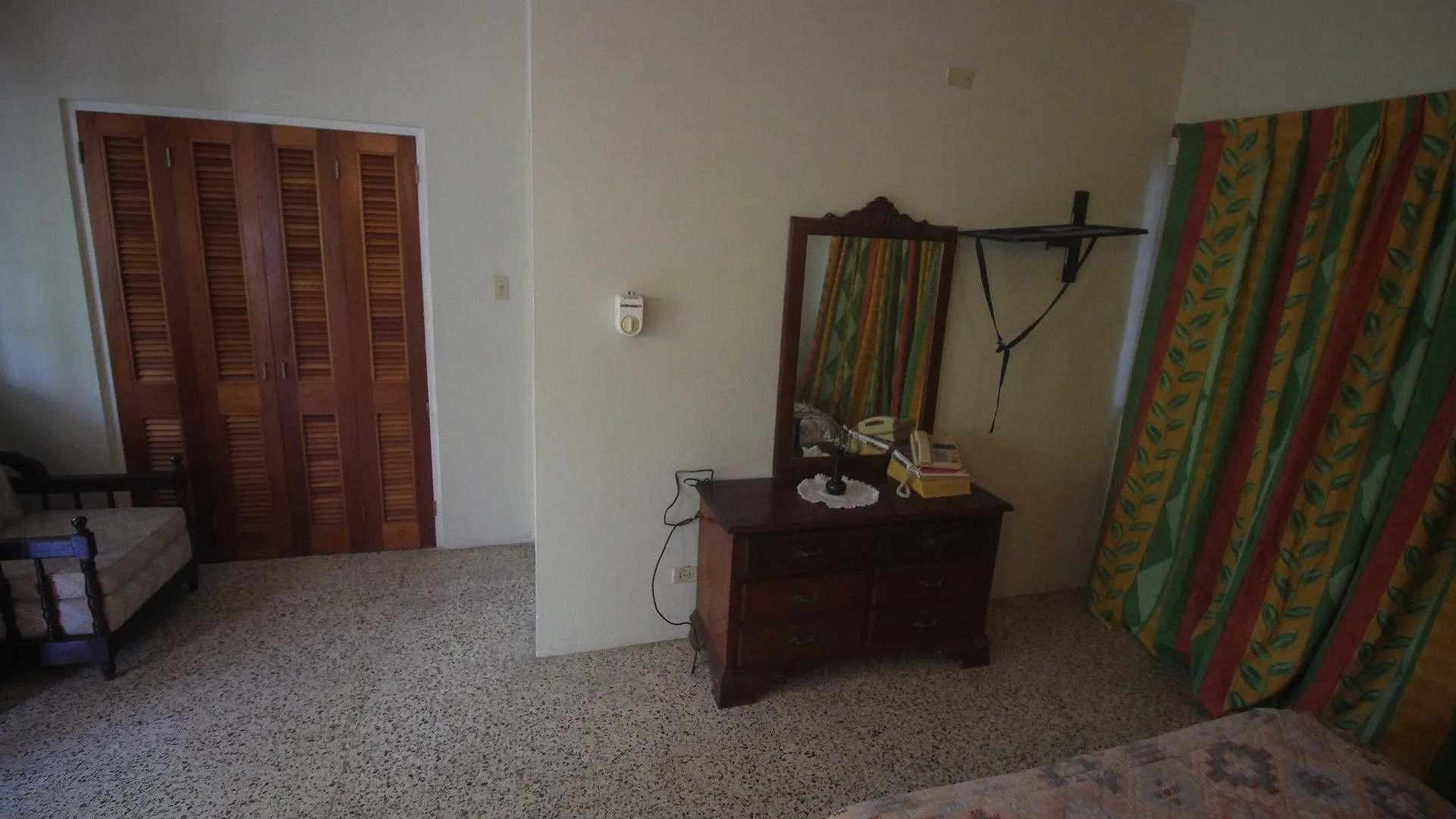 Sahara Hostel Μοντέγκο Μπέυ